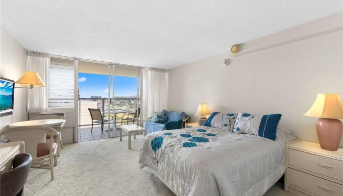 Island Colony condo # 3704, Honolulu, Hawaii - photo 1 of 23