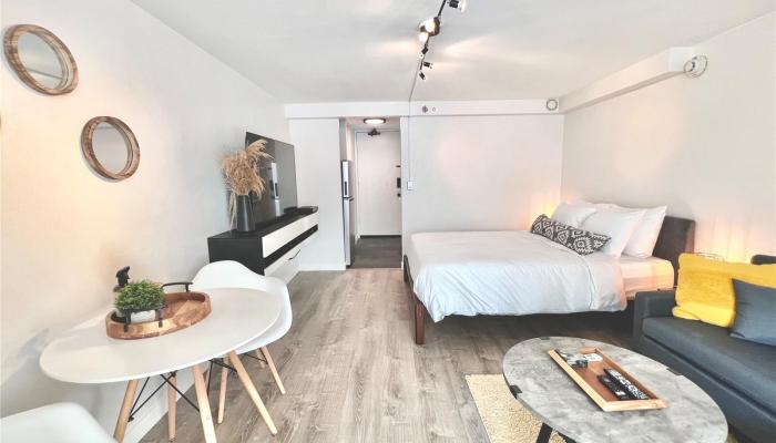 Island Colony condo # 703, Honolulu, Hawaii - photo 1 of 10