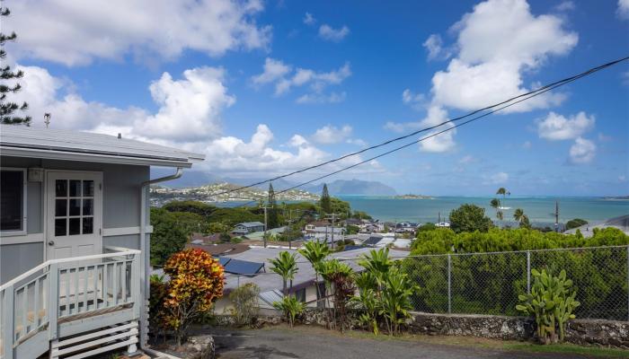 45-138  Kokokahi Place Kokokahi, Kaneohe home - photo 1 of 18