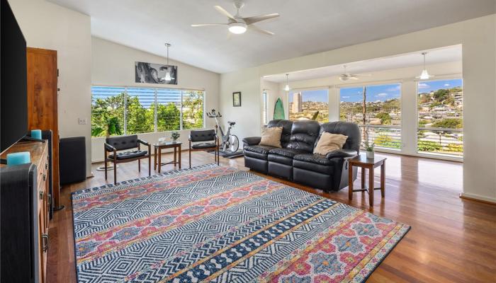 4539  Malia Street Waialae Nui-lwr, Diamond Head home - photo 1 of 1