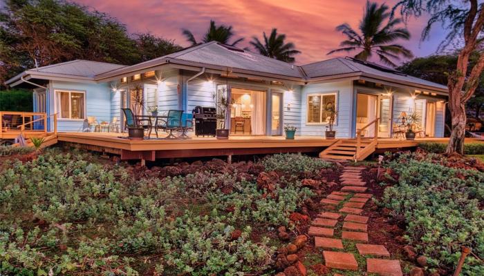 4720  Pohakuloa Rd Molokai West, Molokai home - photo 1 of 20