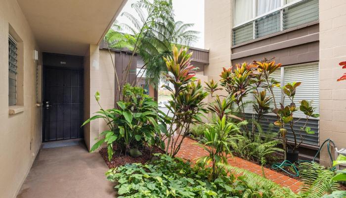 Kahaluu Gardens condo # B101, Kaneohe, Hawaii - photo 1 of 13