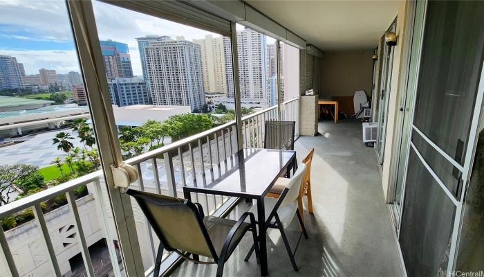 Atkinson Plaza condo # 1807, Honolulu, Hawaii - photo 1 of 18