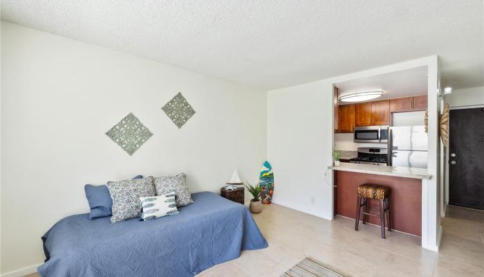 Atkinson Plaza condo # 709, Honolulu, Hawaii - photo 1 of 24