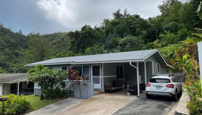 47-724-C  Ahuimanu Loop Temple Valley, Kaneohe home - photo 1 of 1