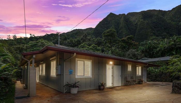 47-728  Ahuimanu Loop Temple Valley, Kaneohe home - photo 1 of 1