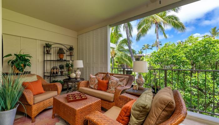 Kahala Beach condo # 2-424, Honolulu, Hawaii - photo 1 of 25