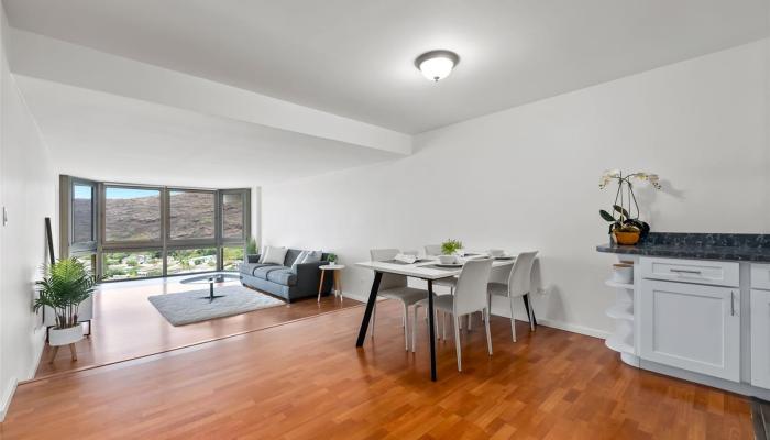 Mauna Luan condo # 1/17H, Honolulu, Hawaii - photo 1 of 24