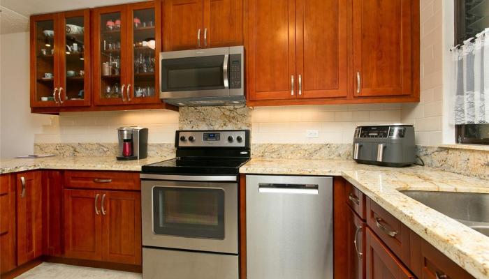 Mauna Luan condo # 2-6J, Honolulu, Hawaii - photo 1 of 1