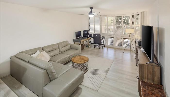 Mauna Luan condo # 2/1A, Honolulu, Hawaii - photo 1 of 25