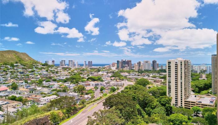 Nuuanu Brookside condo # 2206, Honolulu, Hawaii - photo 1 of 15