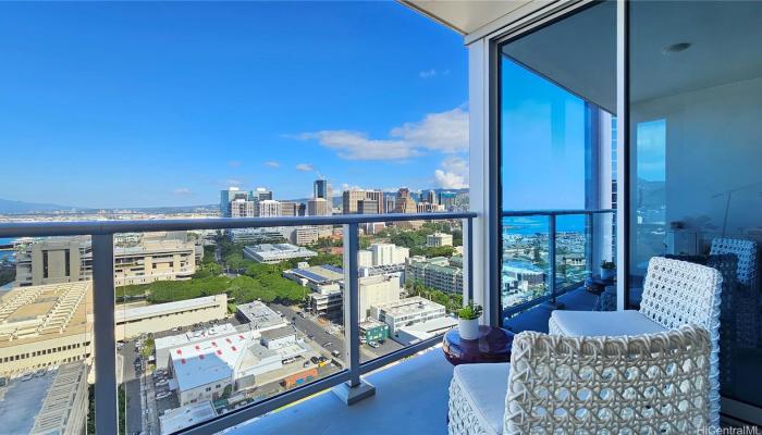 Keauhou Place condo # 2307, Honolulu, Hawaii - photo 1 of 1