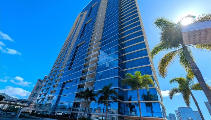Keauhou Place condo # 2411, Honolulu, Hawaii - photo 1 of 21