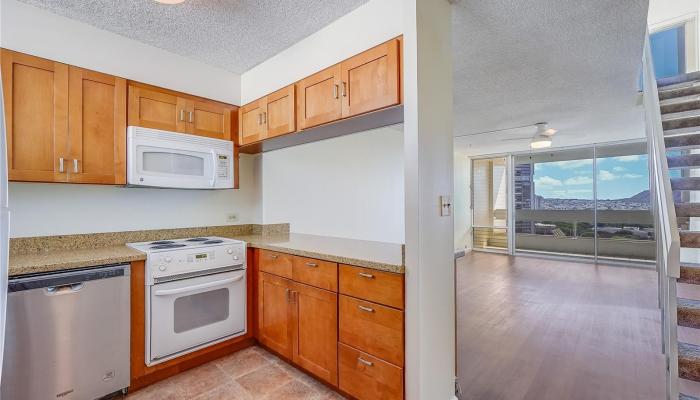 Ala Wai Plaza Skyrise condo # 1706, Honolulu, Hawaii - photo 1 of 12