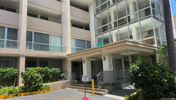 Ala Wai Plaza Skyrise condo # 2807, Honolulu, Hawaii - photo 1 of 2