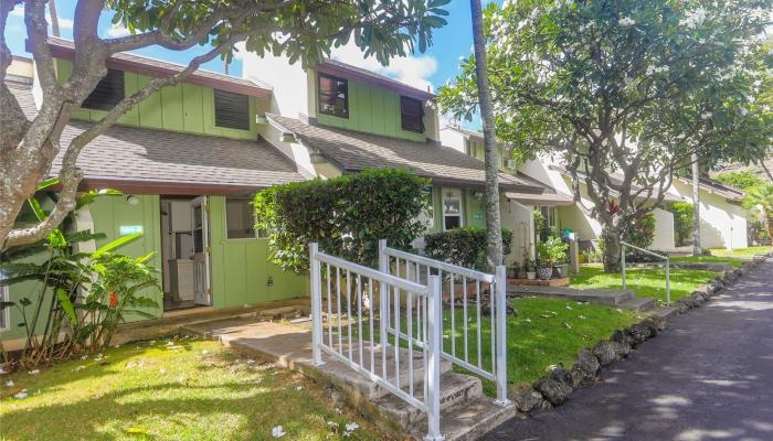 Village Green condo # 542A, Honolulu, Hawaii - photo 1 of 25