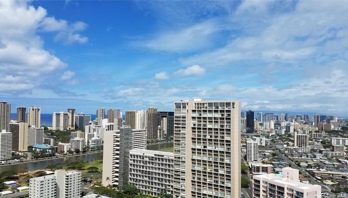 581 Kamoku St Honolulu - Rental - photo 1 of 10