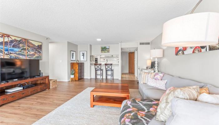 Royal Iolani condo # 806, Honolulu, Hawaii - photo 1 of 1