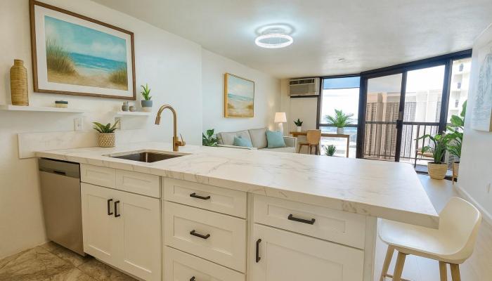 Honolulu Tower condo # 3209, Honolulu, Hawaii - photo 1 of 25