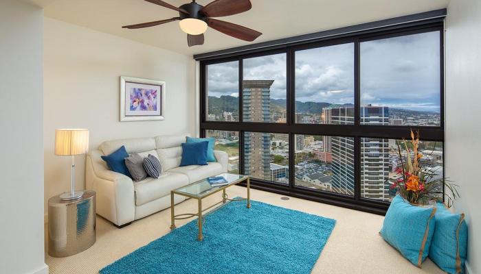 Keola Lai condo # 3807, Honolulu, Hawaii - photo 1 of 1