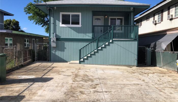 603  School Street Liliha, Honolulu home - photo 1 of 4
