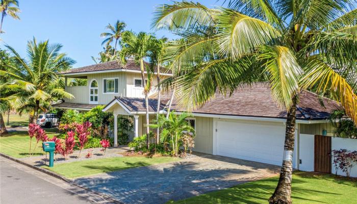 61  Kaikea Place Beachside, Kailua home - photo 1 of 1