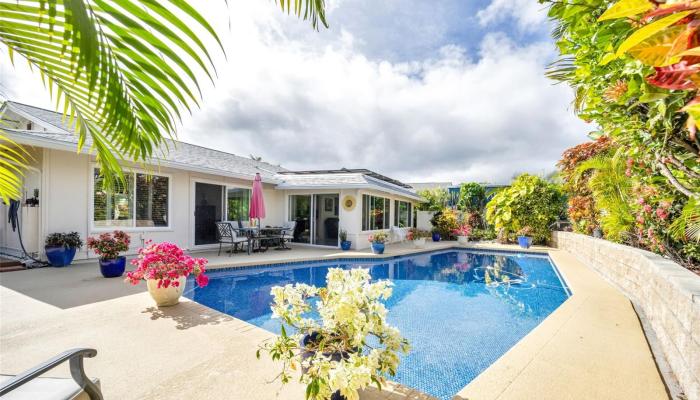 611  Keolu Drive Enchanted Lake, Kailua home - photo 1 of 25