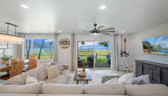 6173  Summer Street Paiko Lagoon, Diamond Head home - photo 1 of 1