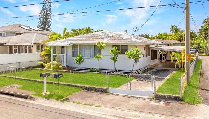 619  Olomana Street Coconut Grove, Kailua home - photo 1 of 24