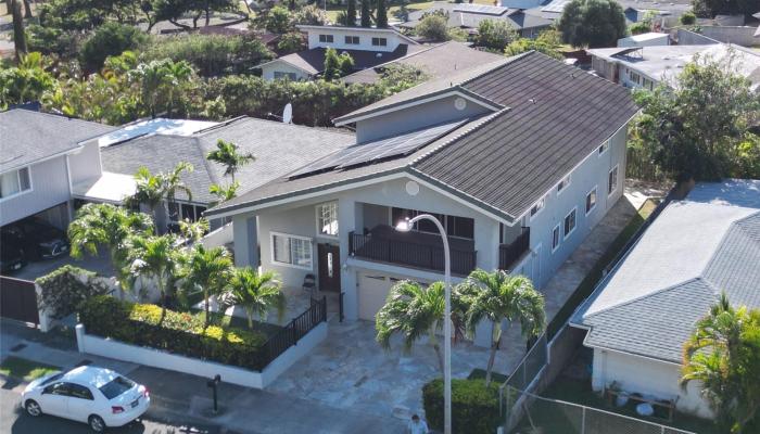 620  Hahaione Street Hahaione-lower, Hawaii Kai home - photo 1 of 25