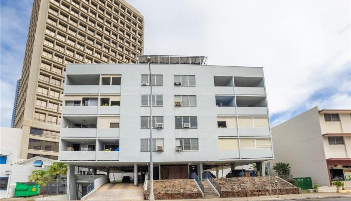 Six Twenty Sheridan condo # 207, Honolulu, Hawaii - photo 1 of 17