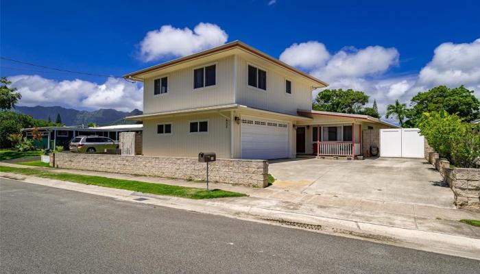 622  Pamaele Street Enchanted Lake, Kailua home - photo 1 of 1