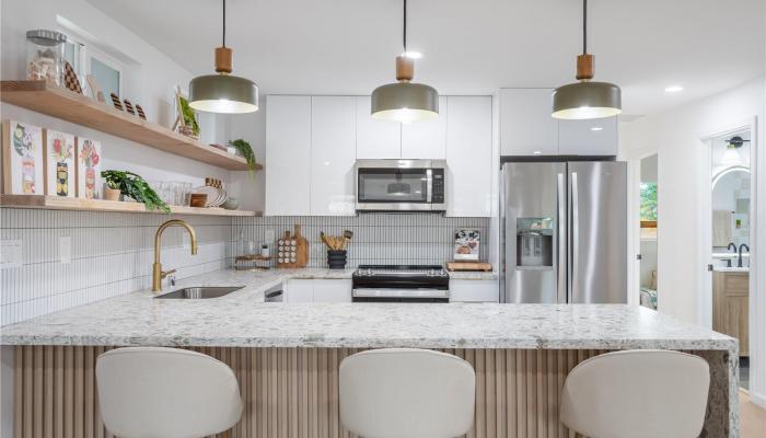 624  Olomana Street Coconut Grove, Kailua home - photo 1 of 1