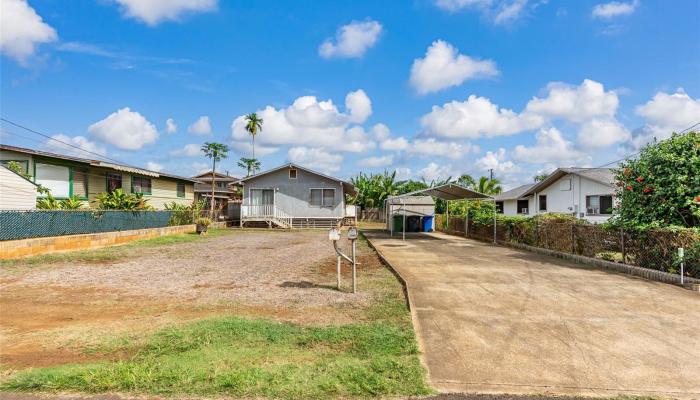 67-446  Kioe Street Waialua, North Shore home - photo 1 of 10