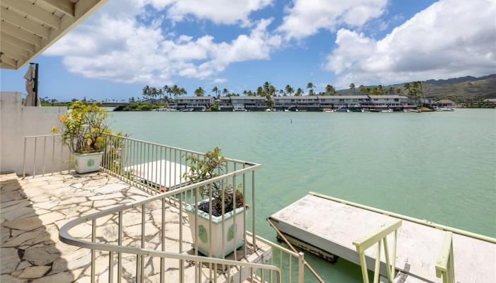 675  Kaumakani Street Luna Kai, Hawaii Kai home - photo 1 of 1