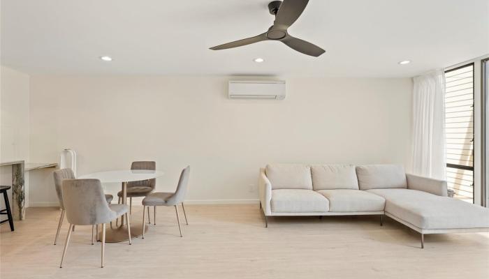 Plaza Hawaii Kai condo # 26, Honolulu, Hawaii - photo 1 of 1