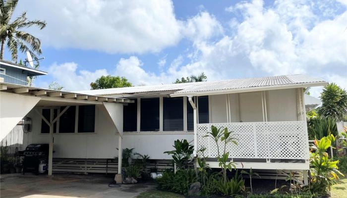 708  Oneawa Street Coconut Grove, Kailua home - photo 1 of 1