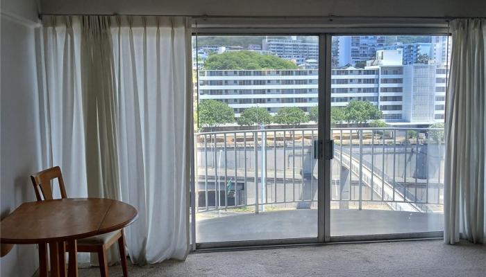 Lunalilo Tower condo # 1008, Honolulu, Hawaii - photo 1 of 6