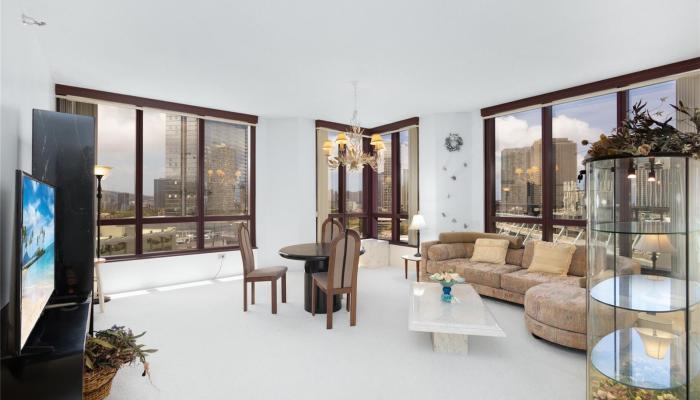 Imperial Plaza condo # 1201, Honolulu, Hawaii - photo 1 of 20