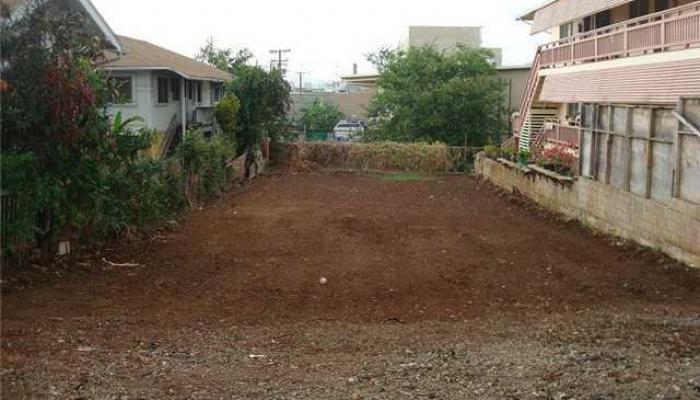 736 Bannister St  Honolulu, Hi vacant land for sale - photo 1 of 5