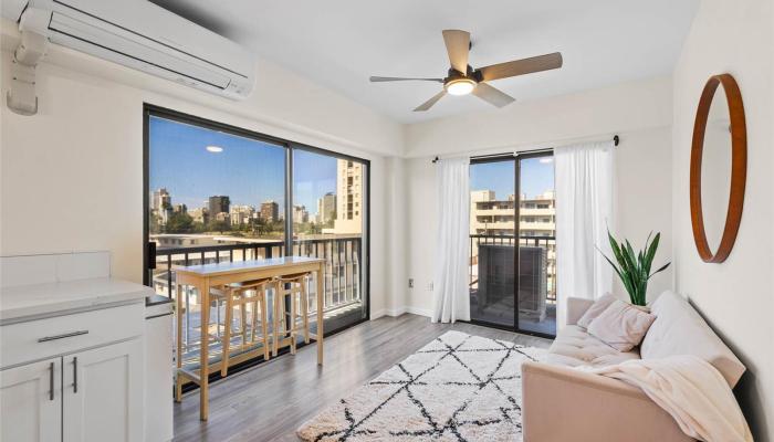 Palani Vista condo # 502, Honolulu, Hawaii - photo 1 of 1