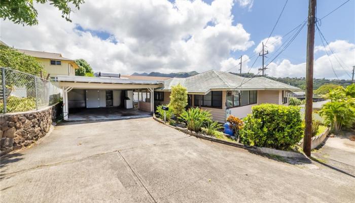 741  Alewa Drive Puunui, Honolulu home - photo 1 of 24