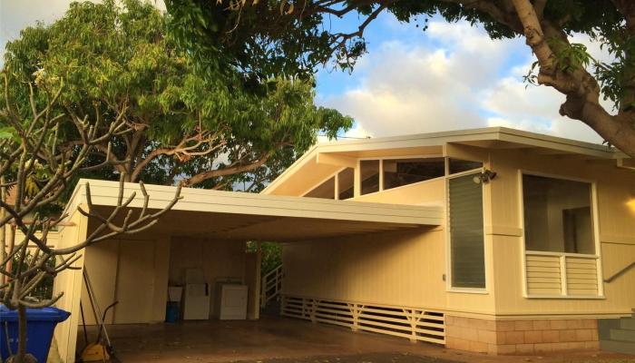 741-A  7th Ave Kaimuki, Diamond Head home - photo 1 of 1