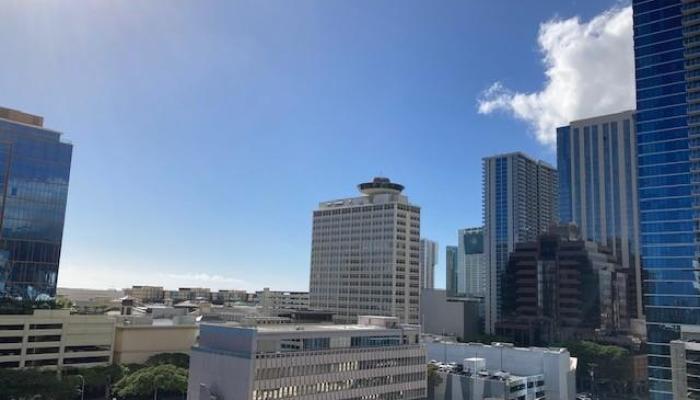 Pacific Grand condo # 1018, Honolulu, Hawaii - photo 1 of 1