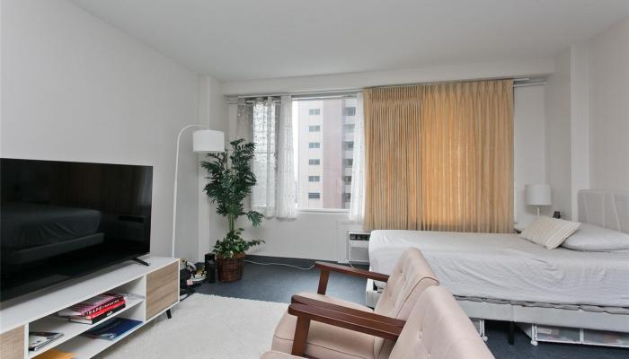 Pacific Grand condo # 810, Honolulu, Hawaii - photo 1 of 1