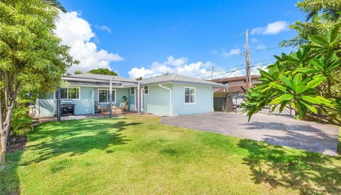 749  Oneawa Street Coconut Grove, Kailua home - photo 1 of 25