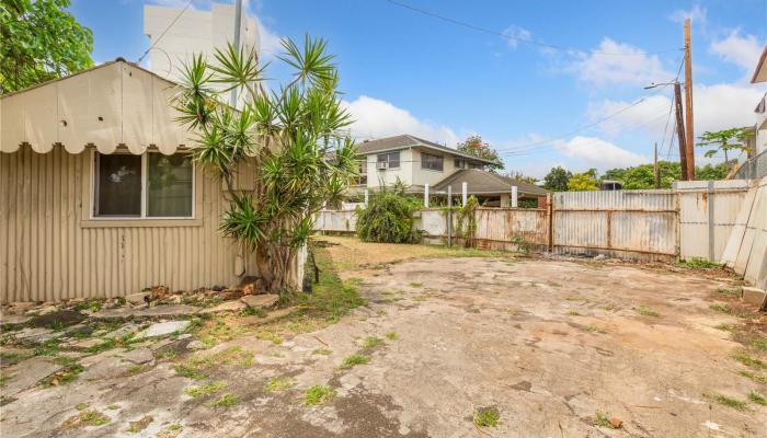 756  University Ave Moiliili, Honolulu home - photo 1 of 22
