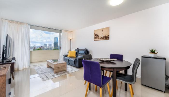 Woodrose condo # 908, Honolulu, Hawaii - photo 1 of 1
