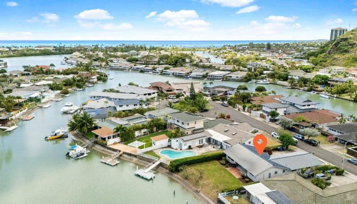 780  Kumukahi Place Spinnaker Isle, Hawaii Kai home - photo 1 of 1