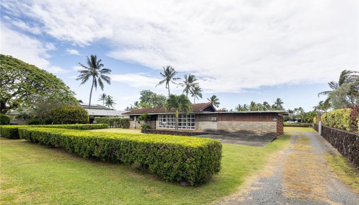 784  Mokapu Road Kaimalino, Kailua home - photo 1 of 1